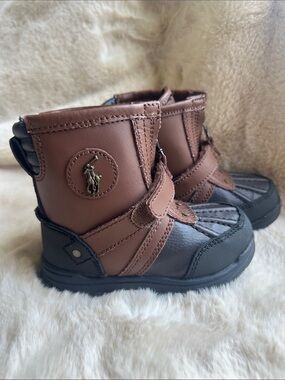 Polo Ralph Lauren conquered hi boots